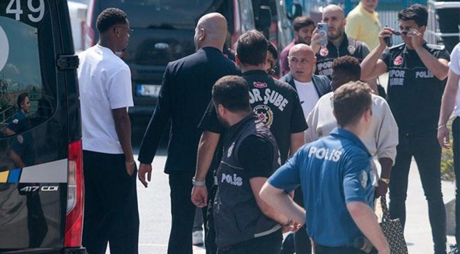 Fenerbahçe’nin yeni transferi İstanbul’a geldi!